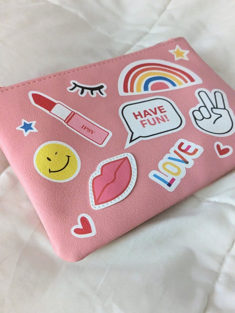 IPSY Glam Bag Do You Cosmetic Travel Pouch in Pink Rainbow Pride Month June 2021